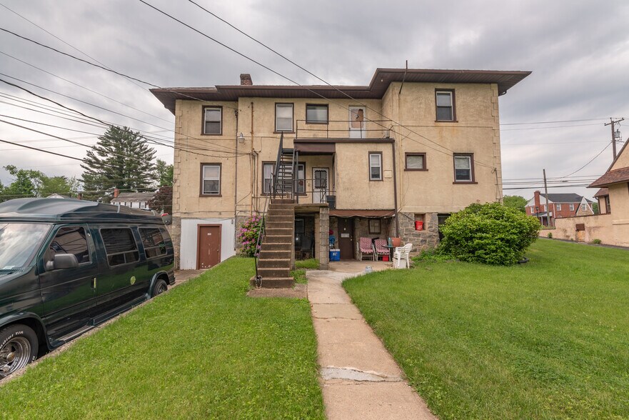 6300 Liberty Rd, Gwynn Oak, MD à vendre - Photo de l’immeuble – Image 3 sur 46