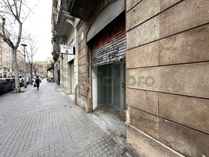 Local commercial dans Barcelone, Barcelona à louer Photo de l’immeuble– Image 2 sur 13