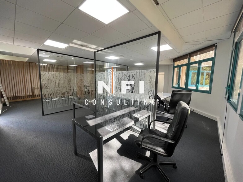 Bureau dans Valbonne à louer - Photo intérieure – Image 2 sur 4