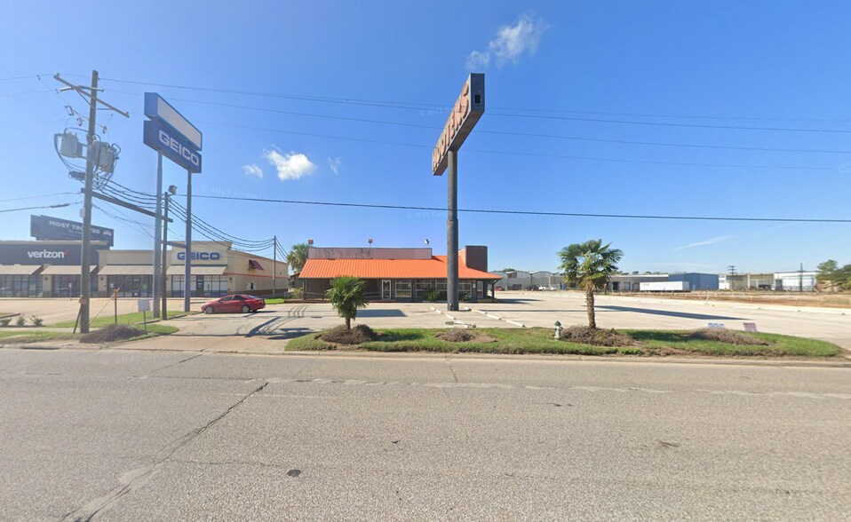 850 Interstate 10 S, Beaumont, TX à louer - Photo de l’immeuble – Image 2 sur 3