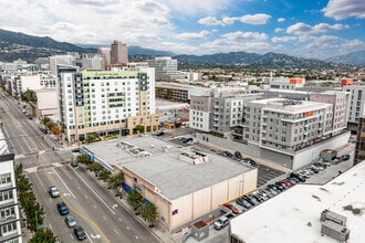 130-144 N Central Ave, Glendale, CA - Vue aérienne  vue de carte