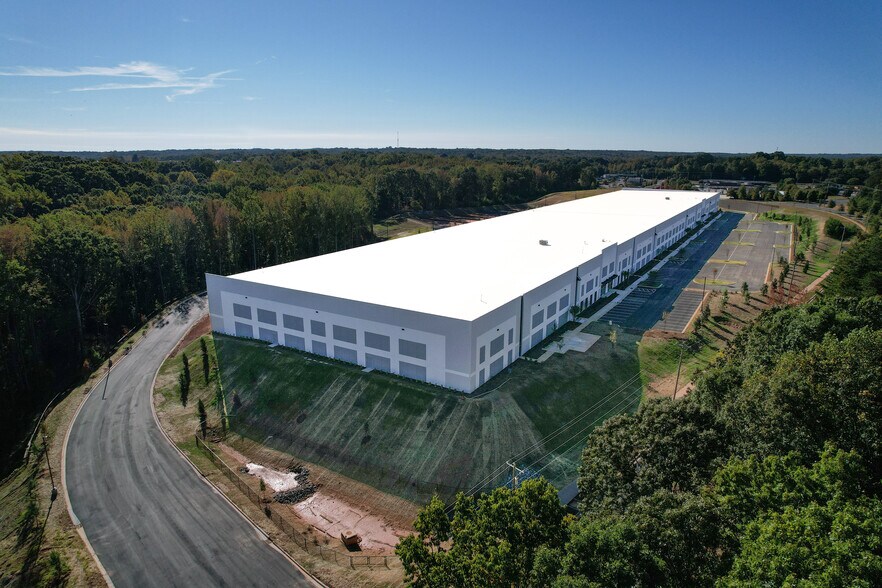 1533 Galleria Blvd, Rock Hill, SC à louer - Photo de l’immeuble – Image 3 sur 3