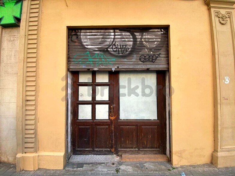 Services hôteliers dans Barcelone, Barcelona à vendre - Photo de l’immeuble – Image 3 sur 6