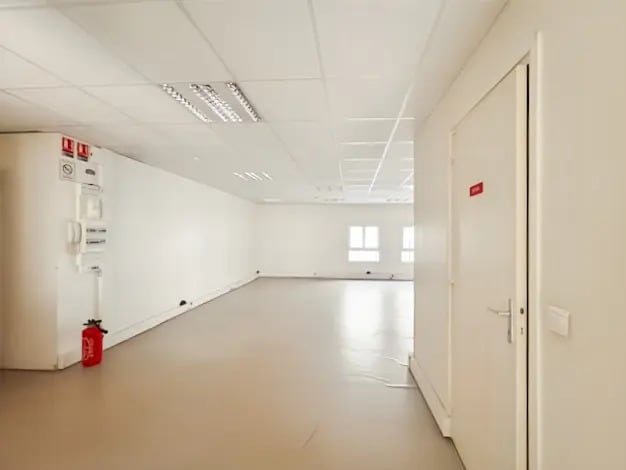 Plus de détails pour Bureau à louer