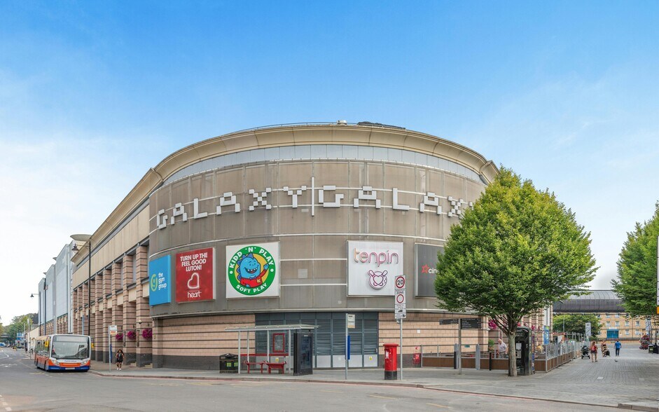 Bridge St, Luton à louer - Photo de l’immeuble – Image 1 sur 21