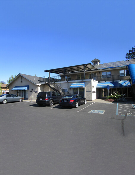 255 W Napa St, Sonoma, CA à louer - Photo de l’immeuble – Image 2 sur 5
