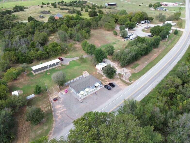 912-921 N Rush Ave, Rush Springs, OK à vendre - Photo de l’immeuble – Image 3 sur 3