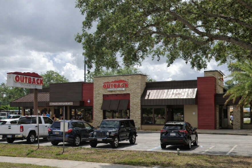9773 San Jose Blvd, Jacksonville, FL à vendre - Photo de l’immeuble – Image 1 sur 3