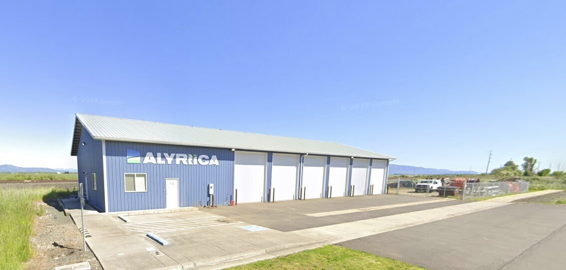 1136 W 1st St, Halsey, OR à louer Photo de l’immeuble– Image 1 sur 7