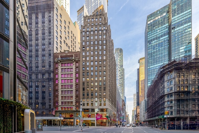 Plus de détails pour 1776 Broadway, New York, NY - Bureau à louer