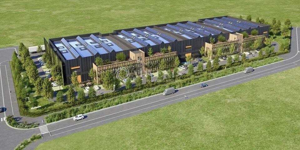 Industriel/Logistique dans Puiseux-en-France à vendre - Photo de l’immeuble – Image 1 sur 10