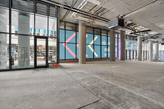 435 Boul René-Lévesque O, Montréal, QC à louer Photo intérieure– Image 2 sur 6