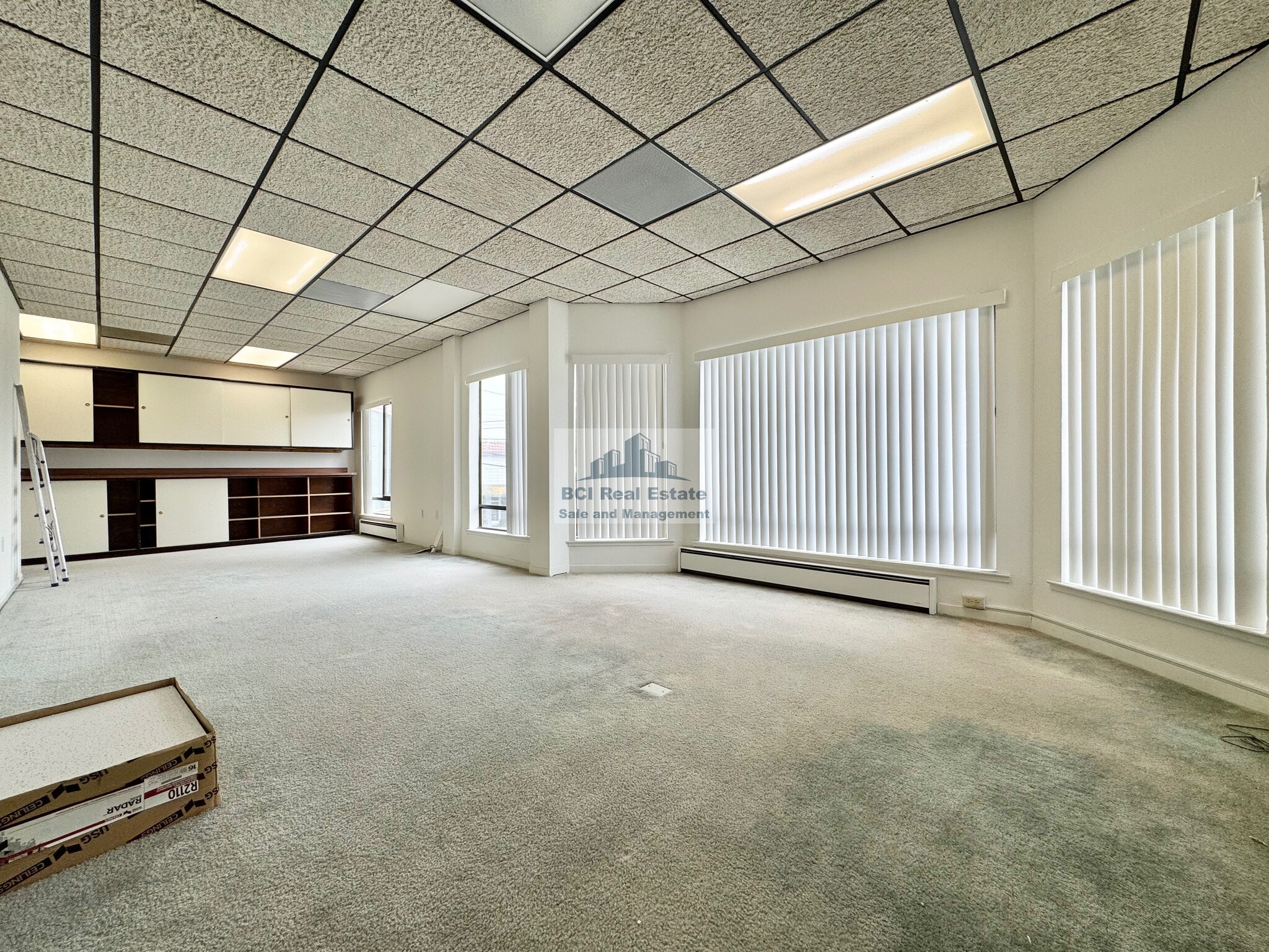 2340-2380 Irving St, San Francisco, CA à louer Photo intérieure– Image 1 sur 1
