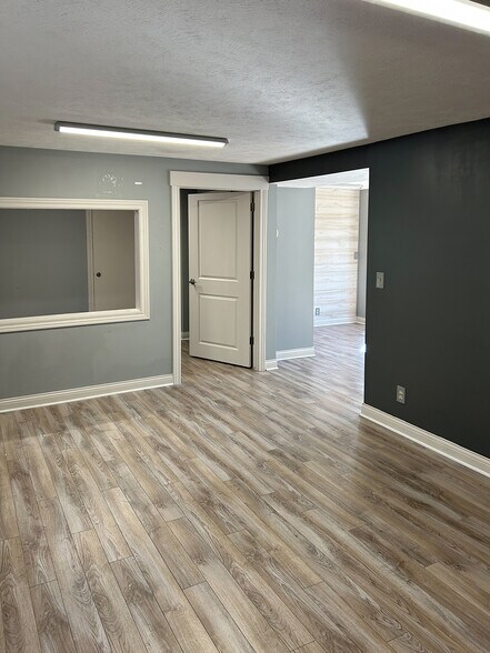 4210 S 33rd St, Lincoln, NE à vendre - Photo de l’immeuble – Image 3 sur 11