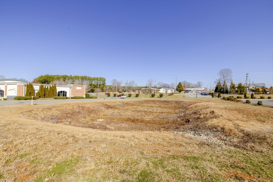 115 Oakdale Dr, Hillsborough, NC à vendre - Aérien – Image 3 sur 10