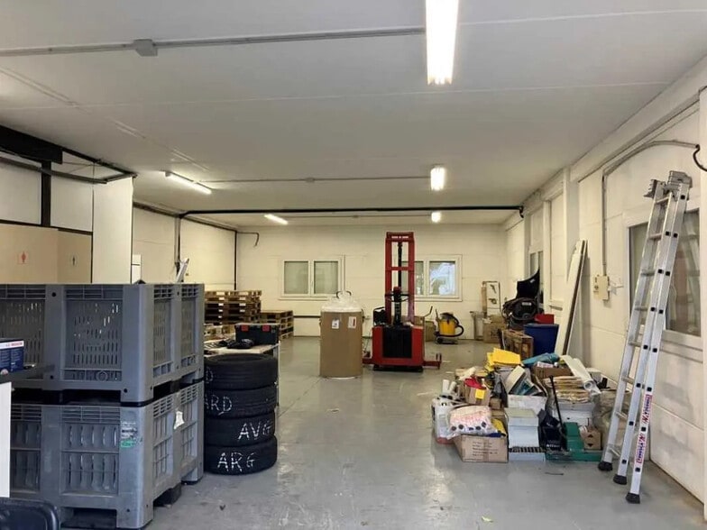 16/18 Avenue De La Baltique, Villebon-sur-Yvette à louer - Photo intérieure – Image 3 sur 9