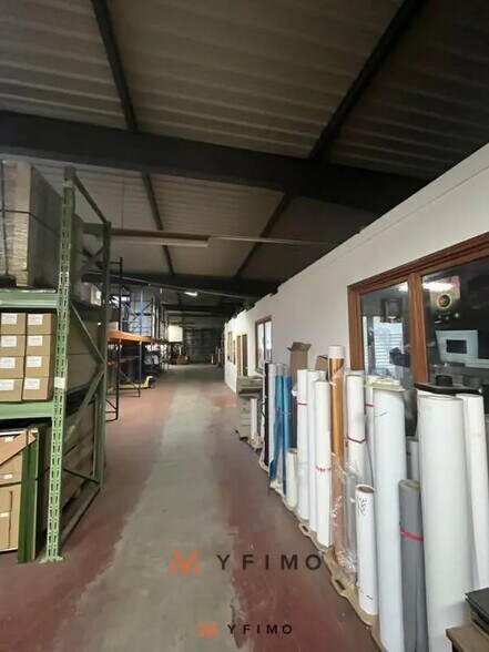 Local d'activités dans Orgeval à vendre - Photo intérieure – Image 2 sur 5