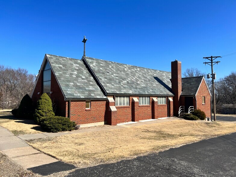 5757 Blue Ridge Blvd, Raytown, MO à vendre - Photo de l’immeuble – Image 2 sur 13