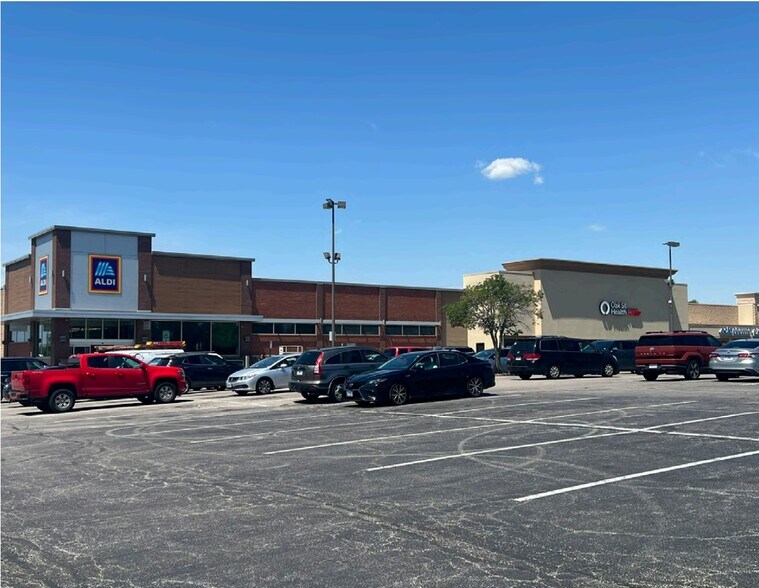 3847-3865 Gravois Ave, Saint Louis, MO à louer - Photo de l’immeuble – Image 2 sur 8