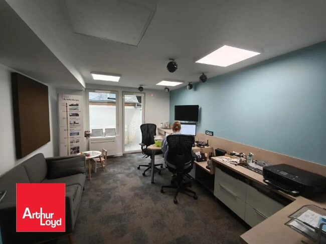 Plus de détails pour Local commercial à louer