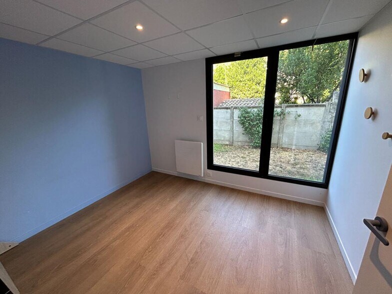 Bureau dans Bordeaux à louer - Photo intérieure – Image 3 sur 9