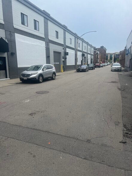 6-18 Fordham Rd, Allston, MA à louer - Photo de l’immeuble – Image 2 sur 20