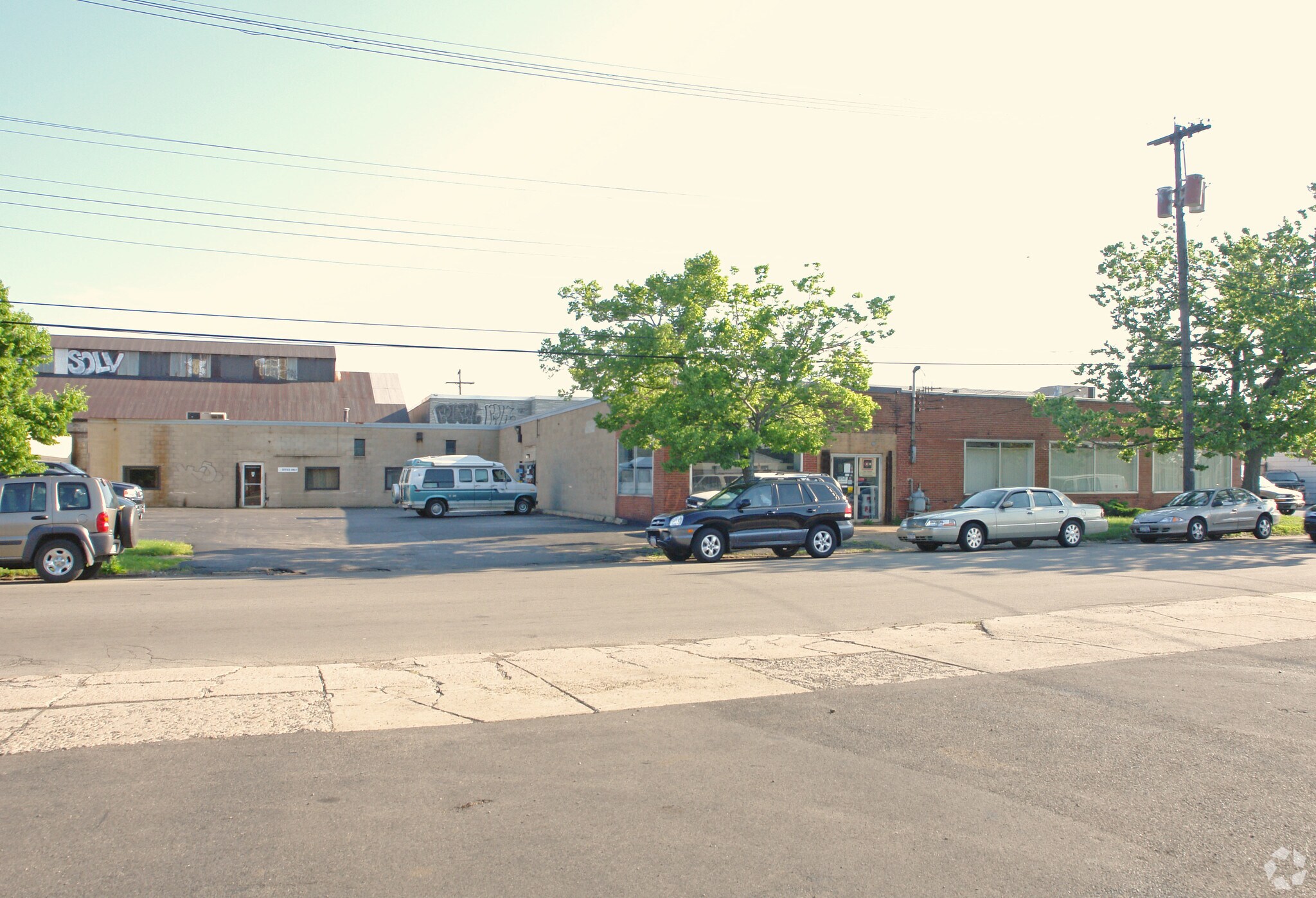 285 Hinman Ave, Buffalo, NY à louer Photo principale– Image 1 sur 5
