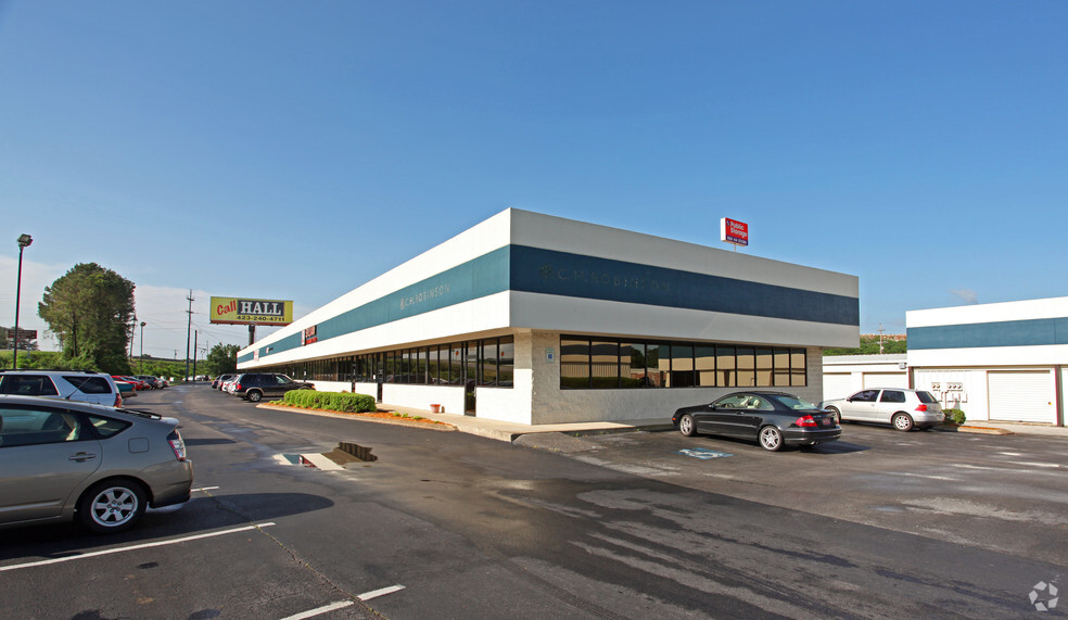 4295 Cromwell Rd, Chattanooga, TN à louer - Photo principale – Image 1 sur 3