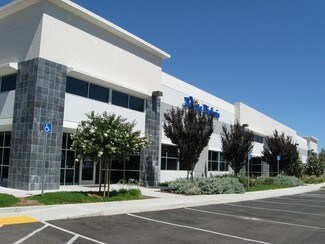 Plus de détails pour 2208 Kausen Dr, Elk Grove, CA - Bureau à louer