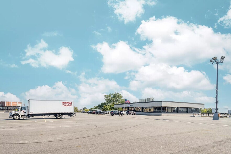 1200 Madison Ave, Paterson, NJ à louer - Photo de l’immeuble – Image 3 sur 12