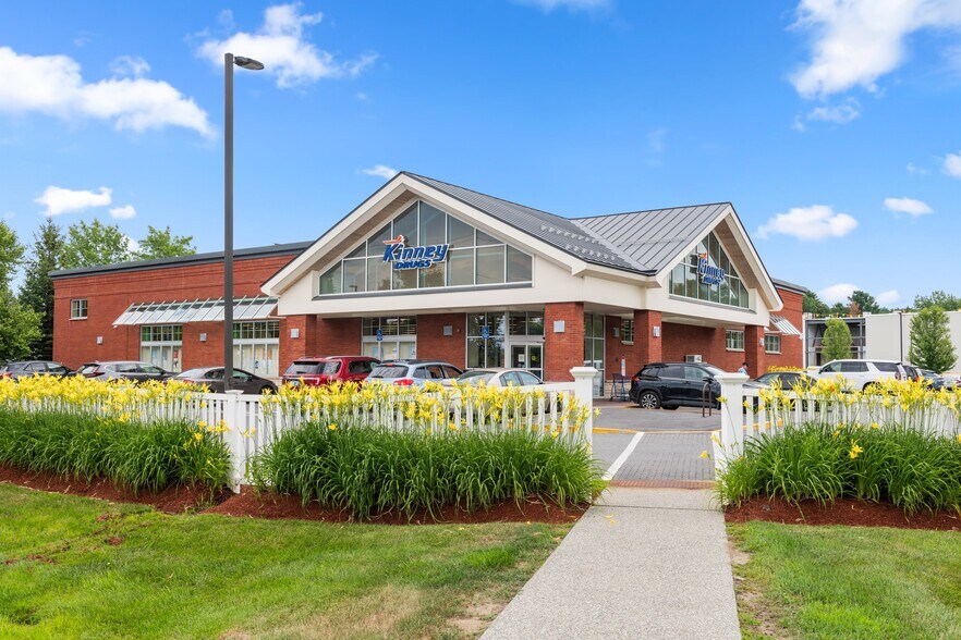 47 Executive Dr, Shelburne, VT à vendre - Photo de l’immeuble – Image 2 sur 8