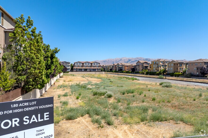 91 Montague Expy, Milpitas, CA à vendre - Photo de l’immeuble – Image 3 sur 5