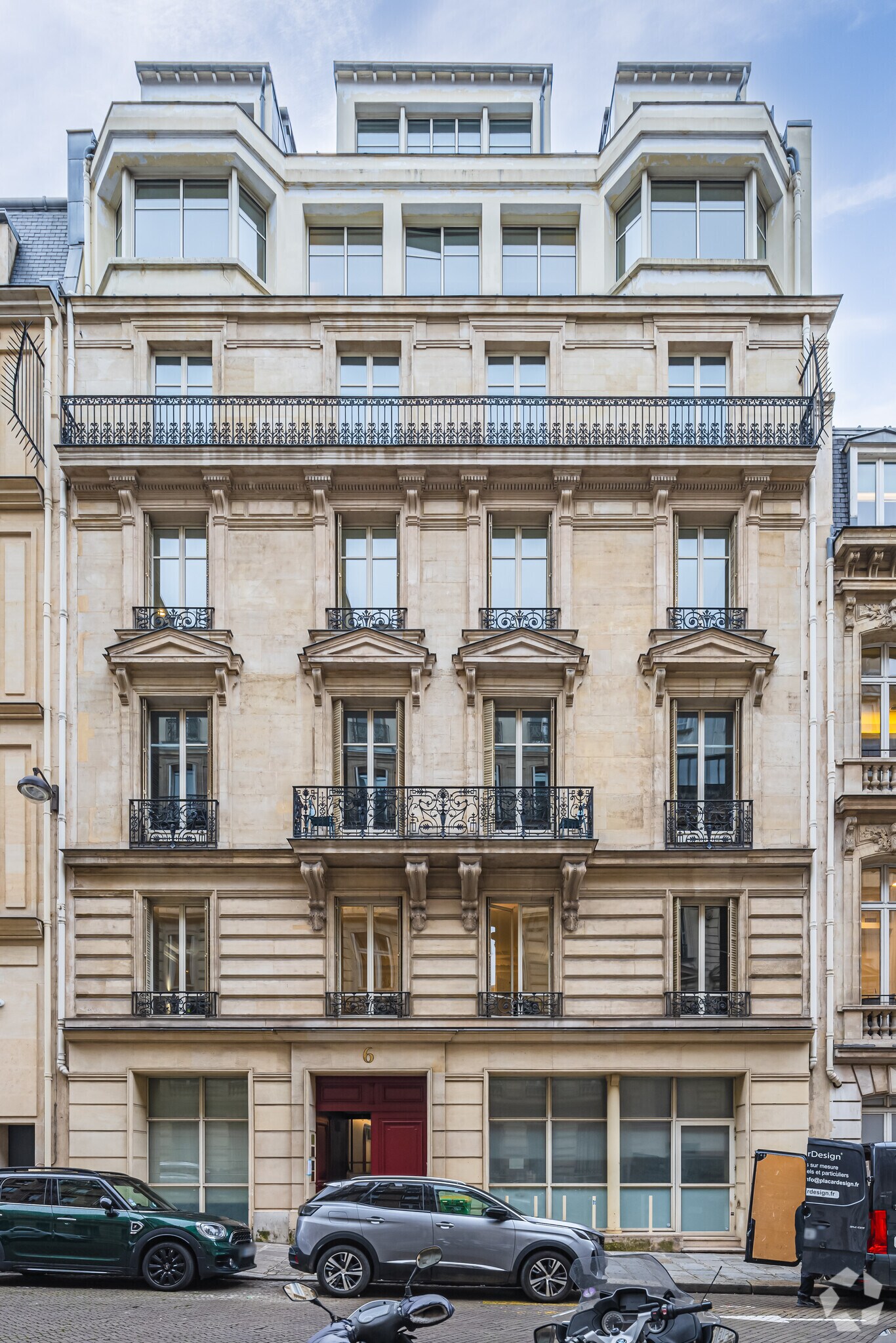 6 Rue De Téhéran, Paris à louer Photo principale– Image 1 sur 6