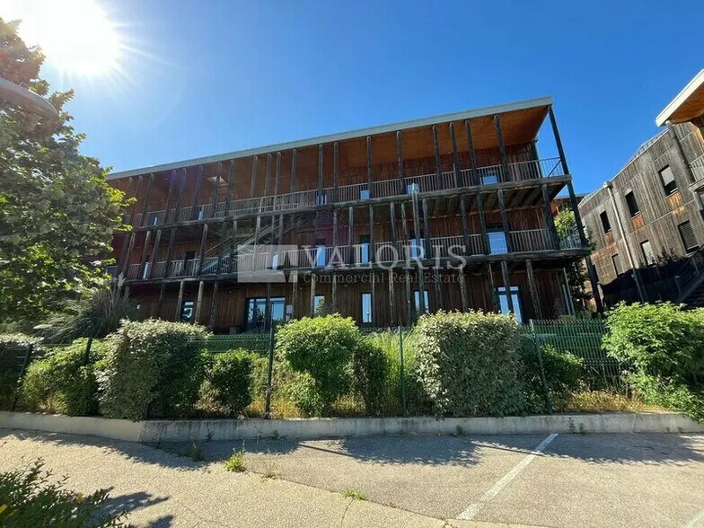 Bureau dans Aix-en-Provence à louer - Photo de l’immeuble – Image 2 sur 12