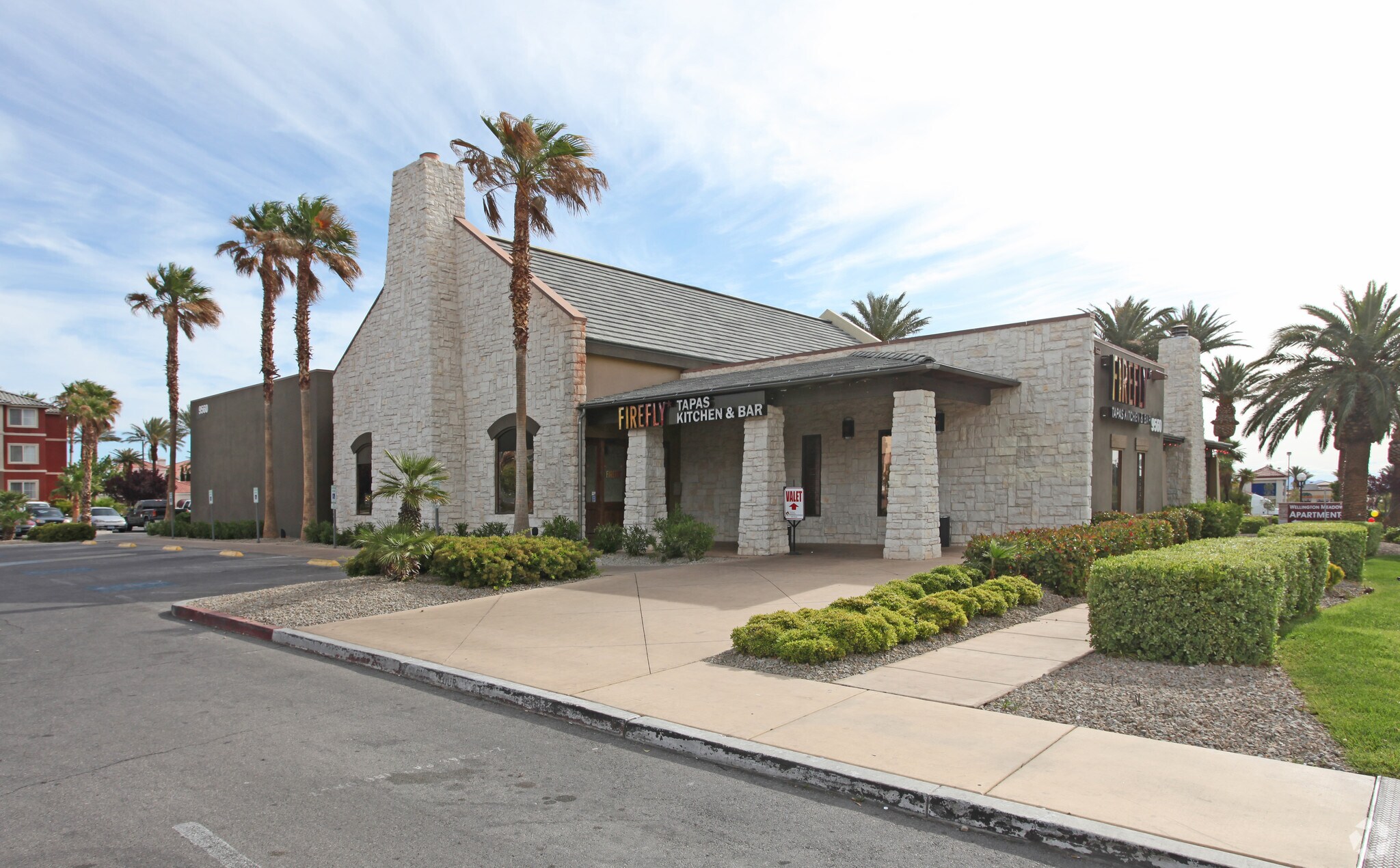 9560 W Sahara Ave, Las Vegas, NV à louer Photo principale– Image 1 sur 4