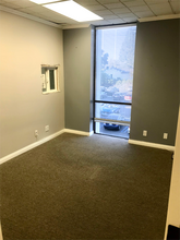 17337 Ventura Blvd, Encino, CA à louer Photo intérieure– Image 2 sur 8