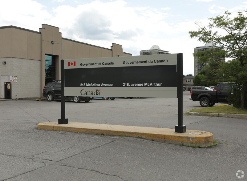 248 McArthur Av, Ottawa, ON à vendre - Photo de l’immeuble – Image 2 sur 3