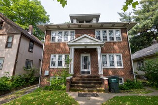 Plus de détails pour 598 Blaine Ave, Akron, OH - Logement à vendre
