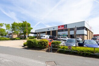 Plus de détails pour Fleming Way, Crawley - Industriel/Logistique à louer