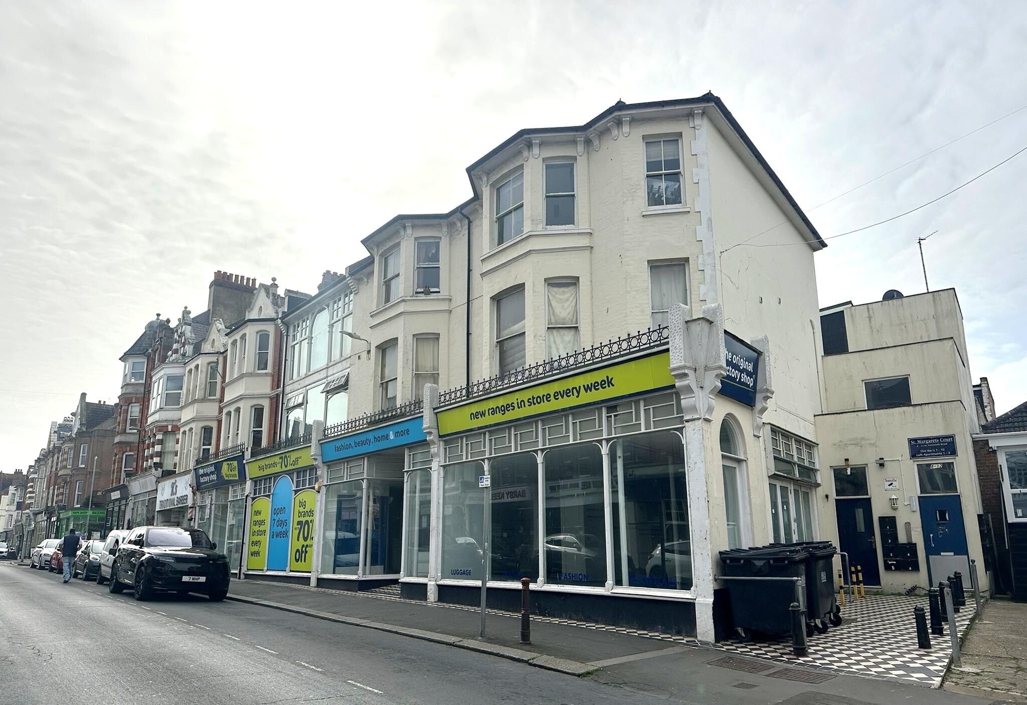 8-12 St Leonards Rd, Bexhill On Sea à louer Photo de l’immeuble– Image 1 sur 12