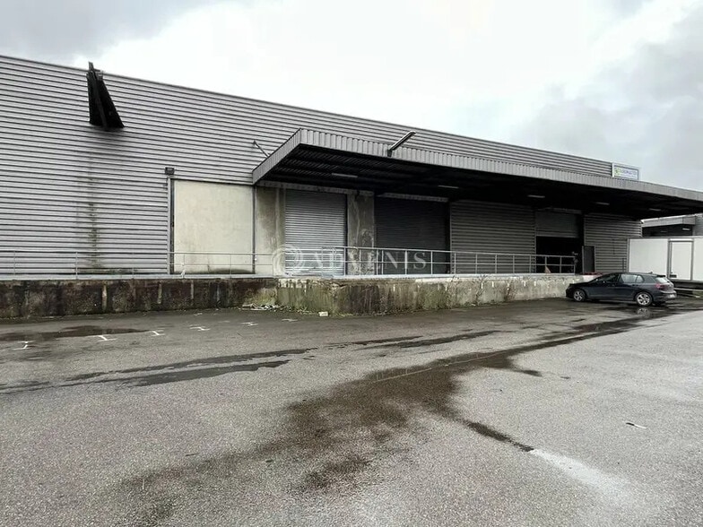 Industriel/Logistique dans Le Blanc-Mesnil à louer - Photo de l’immeuble – Image 3 sur 11
