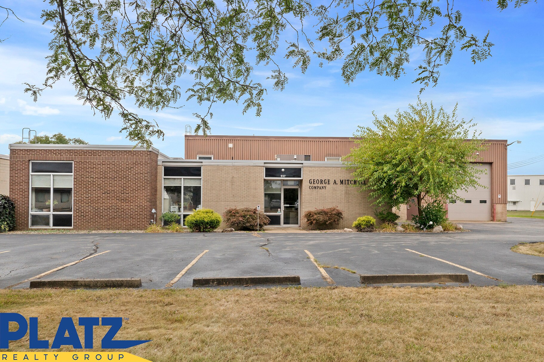 557 Mcclurg Rd, Youngstown, OH à vendre Photo principale– Image 1 sur 17