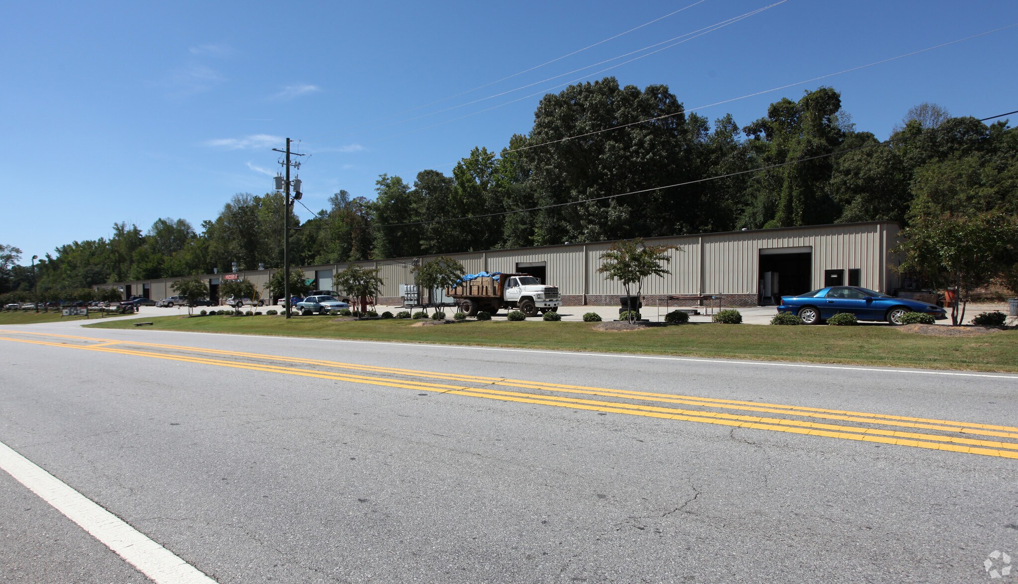 4714-4748 Atlanta Hwy, Flowery Branch, GA à vendre Photo principale– Image 1 sur 8