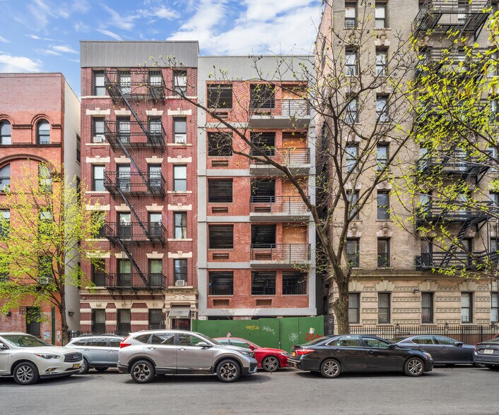 504 141st Street, New York, NY à vendre - Photo de l’immeuble – Image 3 sur 9