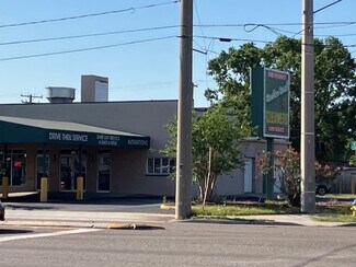 Plus de détails pour 7756 W Hillsborough Ave, Tampa, FL - Local commercial à vendre