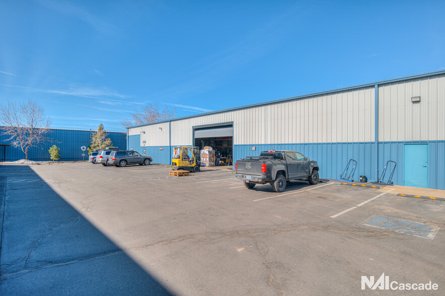 1305-1309 SE Armour Rd, Bend, OR à louer - Photo de l’immeuble – Image 3 sur 20