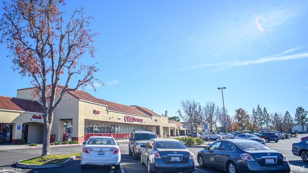 3300-3504 Stine Rd, Bakersfield, CA à louer - Photo de l’immeuble – Image 2 sur 4