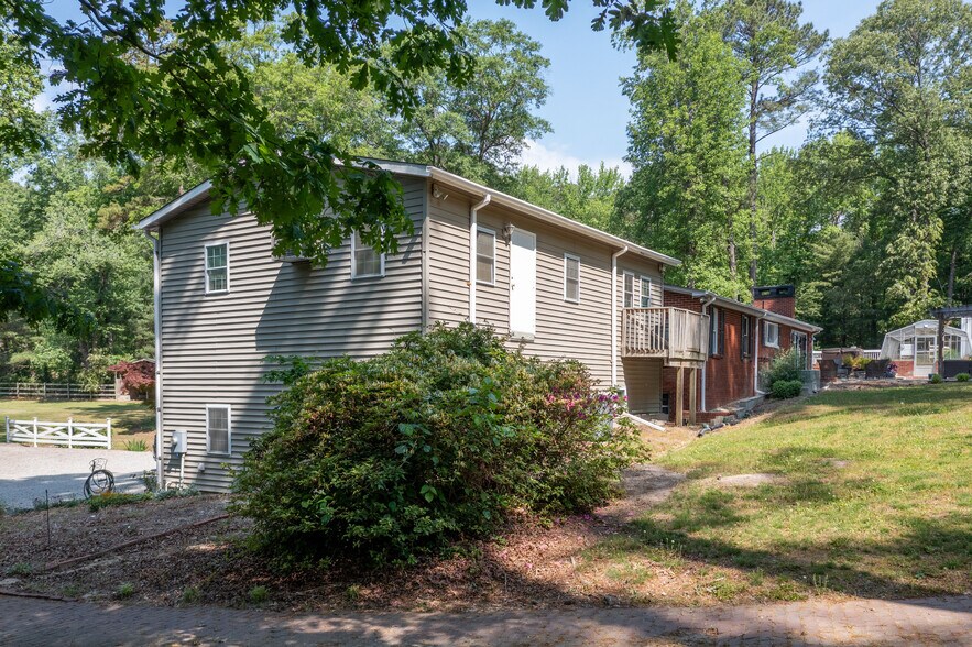 2129 Kelly Rd, Apex, NC à vendre - Photo de l’immeuble – Image 3 sur 12