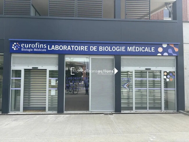 Plus de détails pour Local commercial à louer