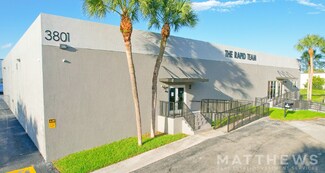 Plus de détails pour 3801 W Commercial Blvd, Fort Lauderdale, FL - Industriel/Logistique à louer